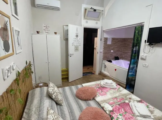 I Gradini Dell Eden 3* Napoli