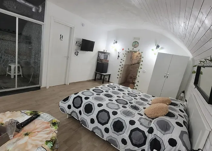 I Gradini Dell Eden Konukevi 3*